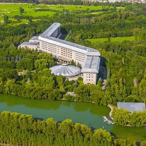 swissotel-wellness-resort-alatau-almaty.hotels-of-almaty.com/